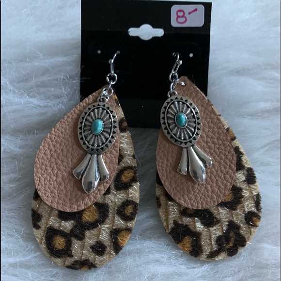 ((SOLD)) - Picture 1 of 1